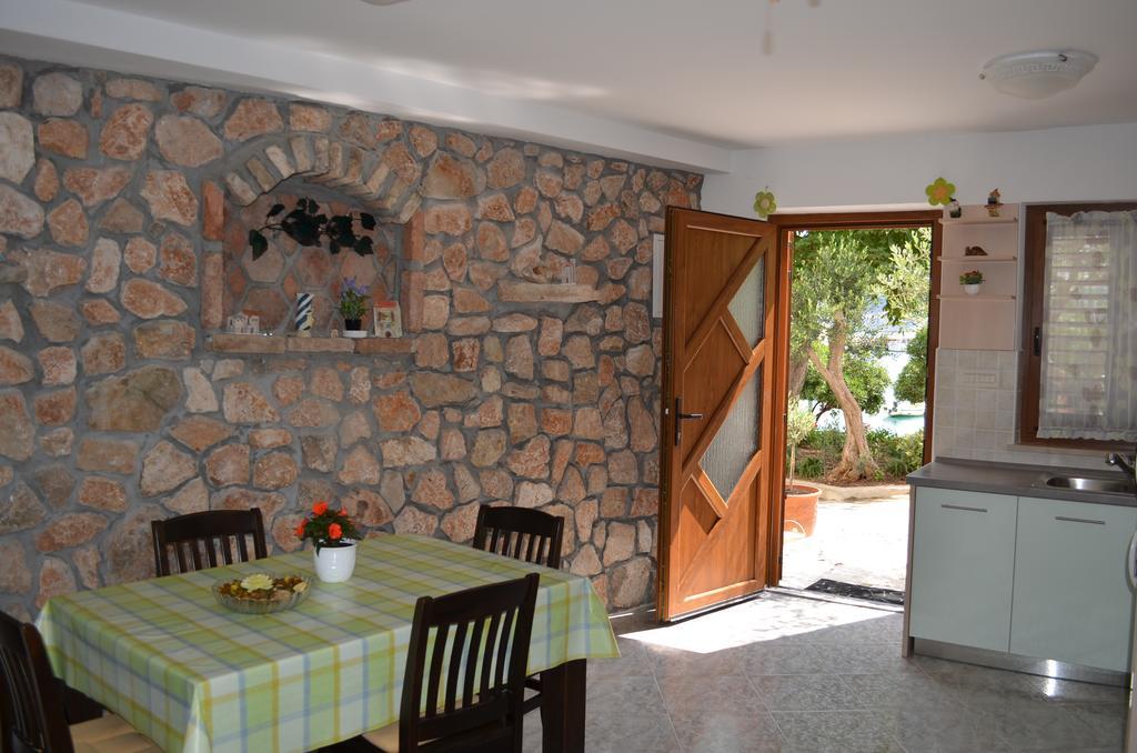 Apartments Lora Baška Værelse billede