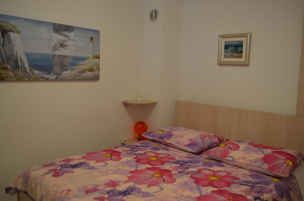 Apartments Lora Baška Eksteriør billede