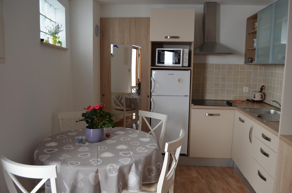 Apartments Lora Baška Eksteriør billede